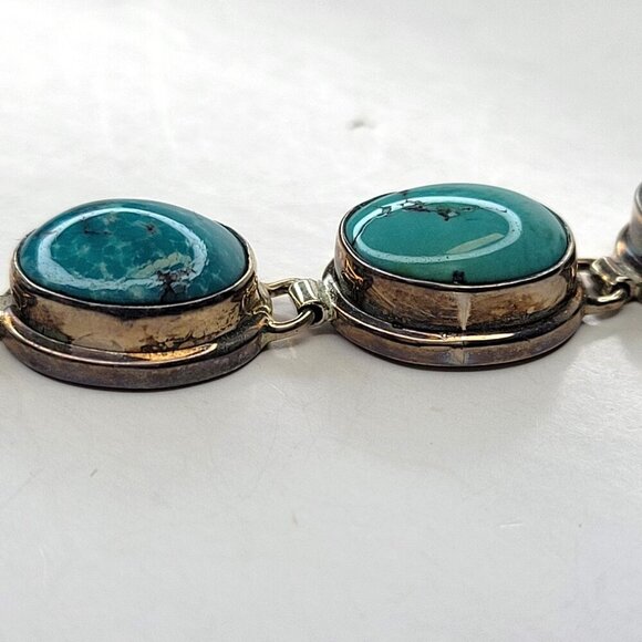 Turquoise Hued Oval Cabochon Link Bracelet - Picture 4 of 11